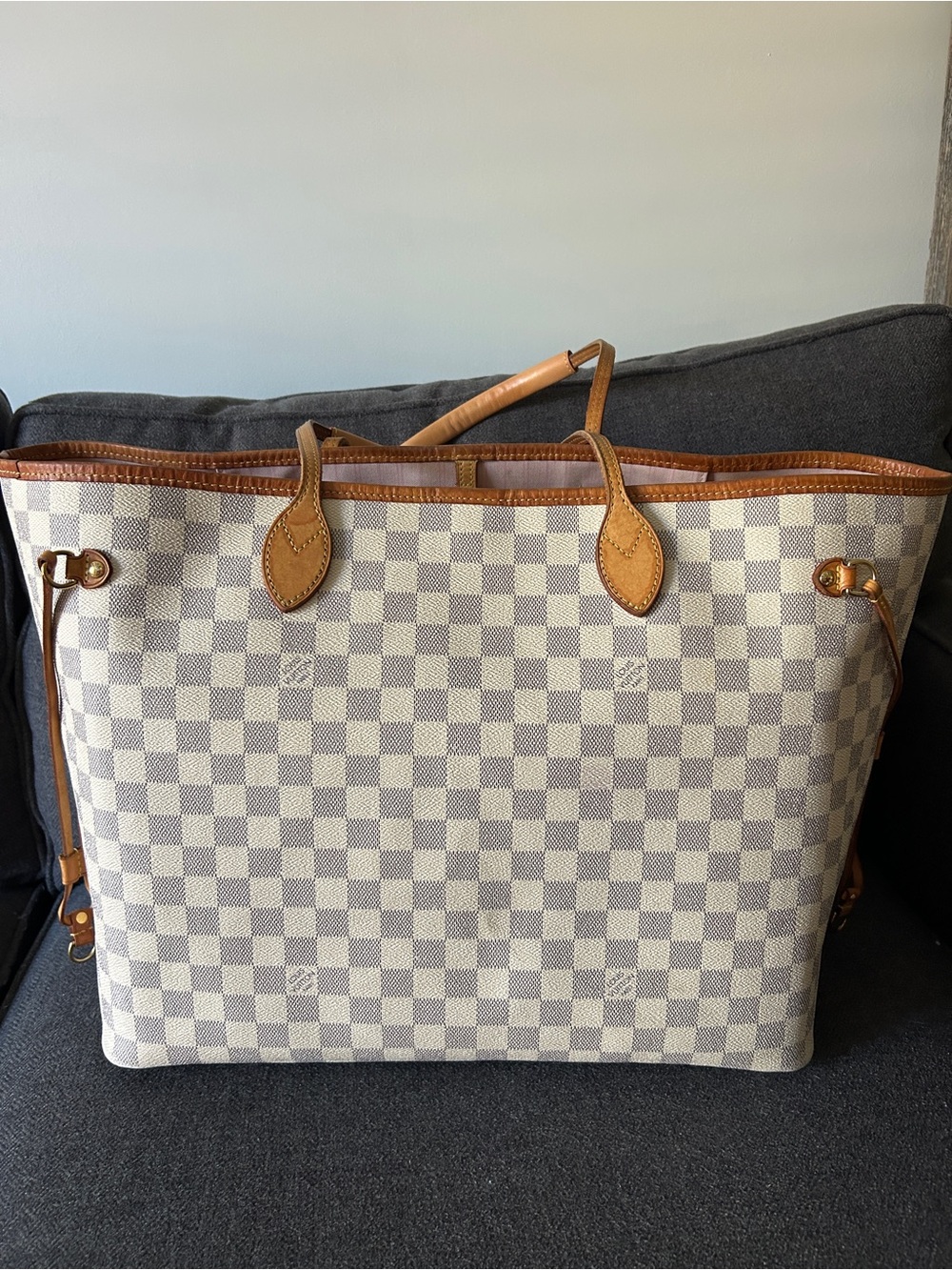 Louis Vuitton Azur Rose Ballerine GM Neverfull - Picture 4 of 17
